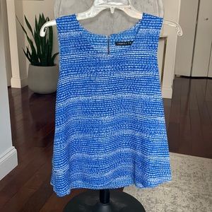 Breezy double layered sleeveless blouse